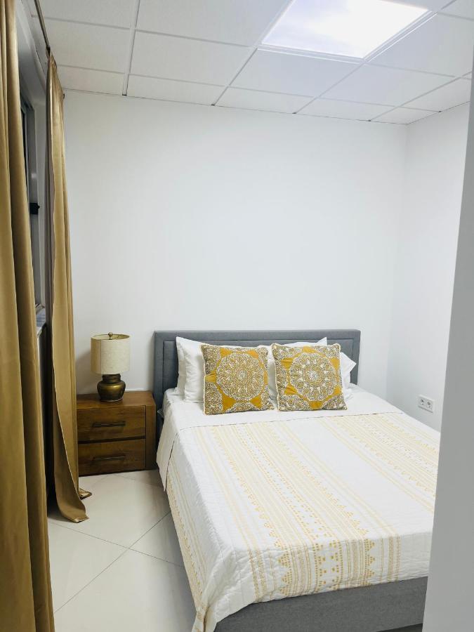 Techas City Center Luxurious Suites & Rooms Praia Exterior foto